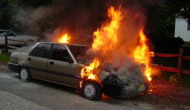 Zapalio se automobil u Tribunju, nema ozlijeđenih