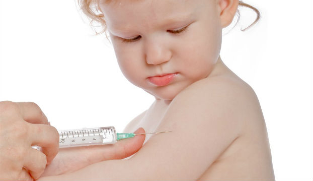 Preispitati obvezu cijepljenja djece