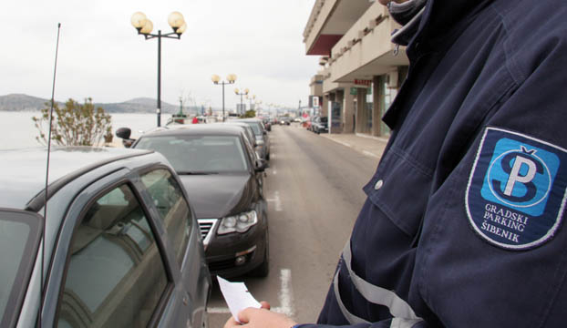 Gradski parking od nedjelje cijene parkiranja vraća na ‘zimske’ i skraćuje radno vrijeme naplate