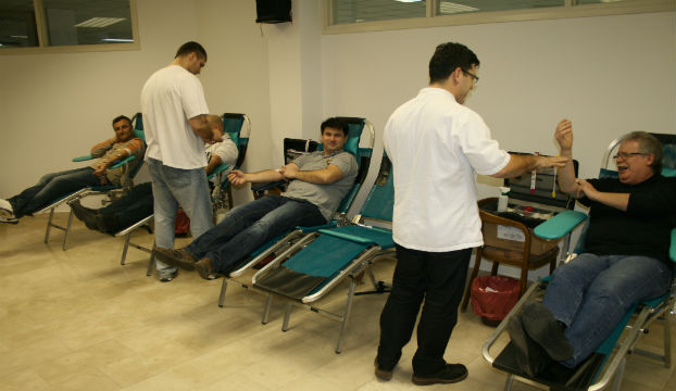 Policijski službenici u dobrovoljnoj akciji darivanja krvi