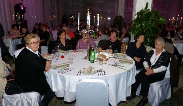 FOTO: Večerom i plesom u hotelu Olympia umirovljenici proslavili Dan žena