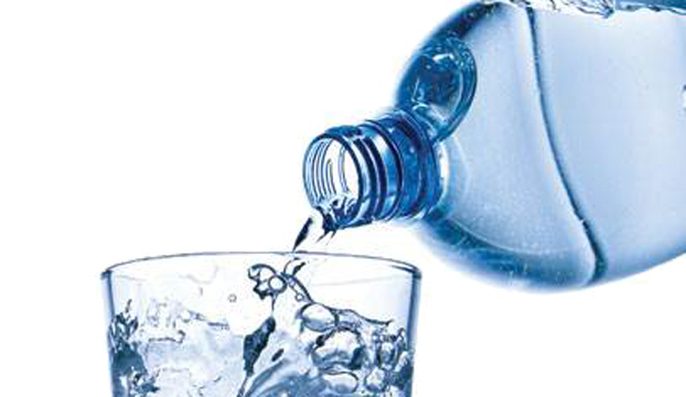 Što se događa u tijelu ako svaki dan popijete čašu slane vode?