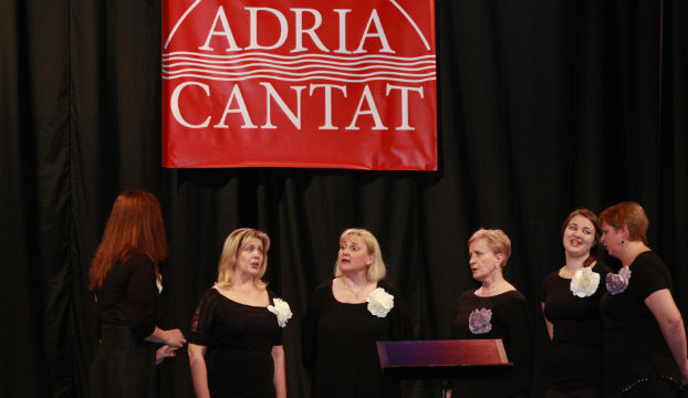 FOTO: AD CANTAT: Započelo natjecanje 17 hrvatskih zborova u šibenskom kazalištu