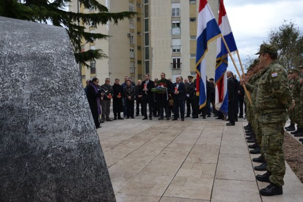 FOTO: Obilježena 22. godišnjica osnutka 15. domobranske pukovnije ‘Petar Krešimir IV’