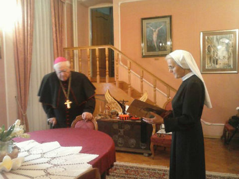 Predstavnice redovnica ocu Biskupu čestitale Uskrs