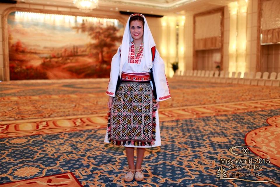 FOTO: Maja Spahija stigla u Kinu i predstavila Hrvatsku u vrličkoj narodnoj nošnji