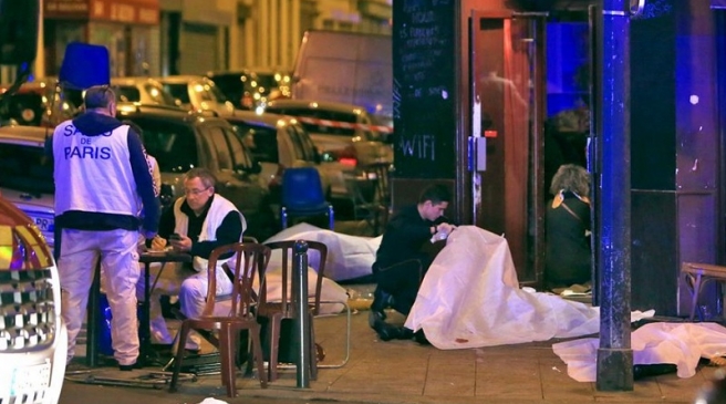 Pucnjava i eksplozije u centru Pariza, najmanje 30 mrtvih, evakuiran i Hollande