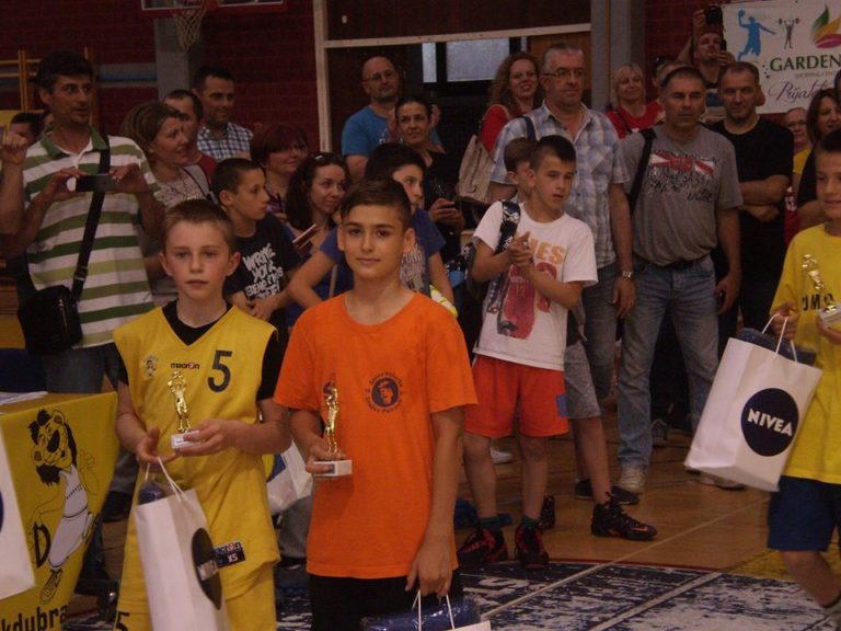 FOTO: U-12 ekipa Škole košarke Dražen Petrović četvrta u državi, Ante Brajković u najpetorci