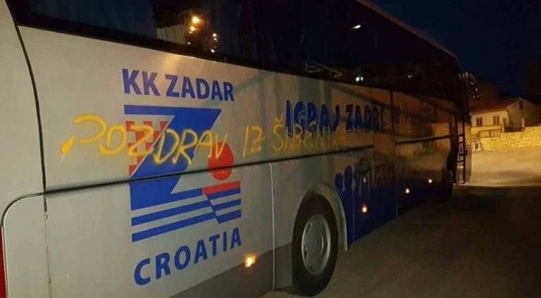 Klupski autobus KK Zadra iz Šibenika se vratio s posebnom ‘porukom’