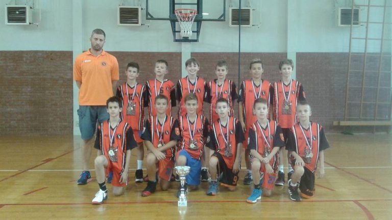 FOTO Škola košarke Dražen Petrović pobjednik 8. Memorijala Nikola Jelavić ‘Nino’
