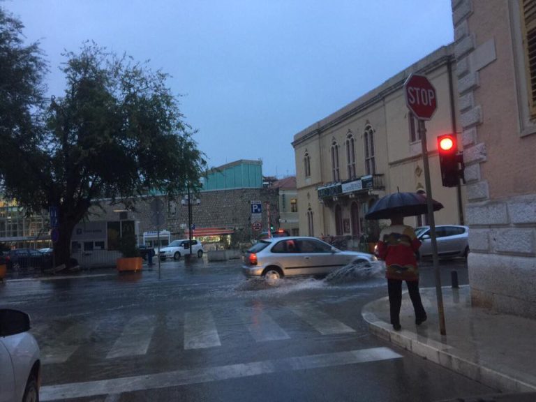 Grmljavinsko nevrijeme, najviše kiše palo u Bilicama