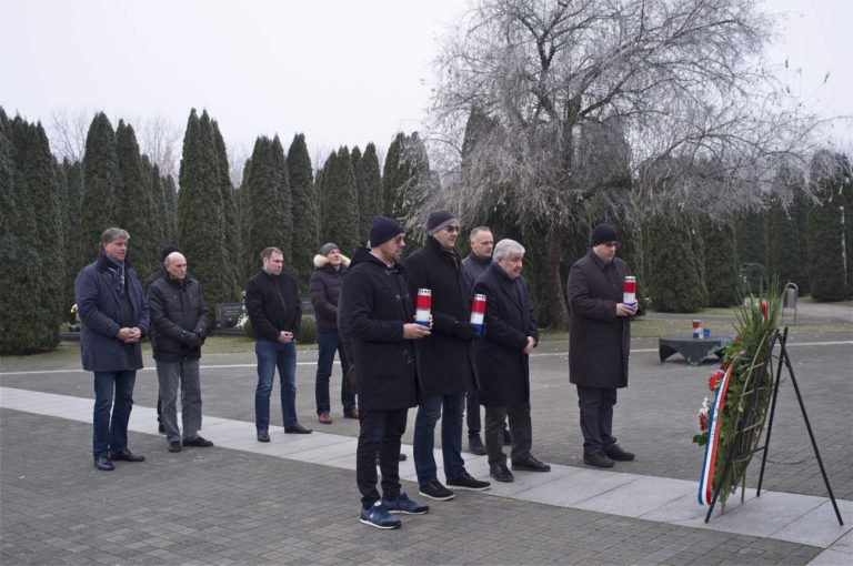 Bukić, Tucak i ostali vaterpolski uglednici posjetili grad heroj: ‘U Vukovar dovodimo Svjetsku ligu’