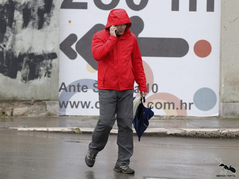 Danas kiša, a sutra će zabijeliti unutrašnjost Dalmacije