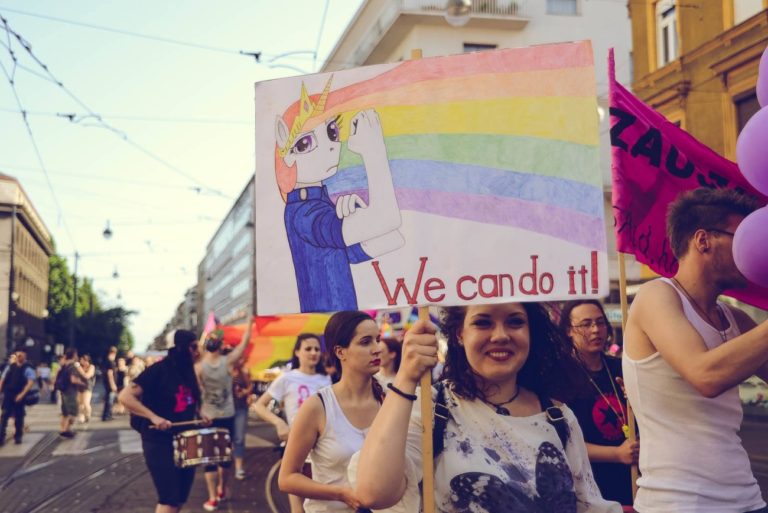 Prosvjed zbog napada na LGBTQ klub: Ne dopustimo da nam ekstremisti i fundamentalisti preotmu domovinu