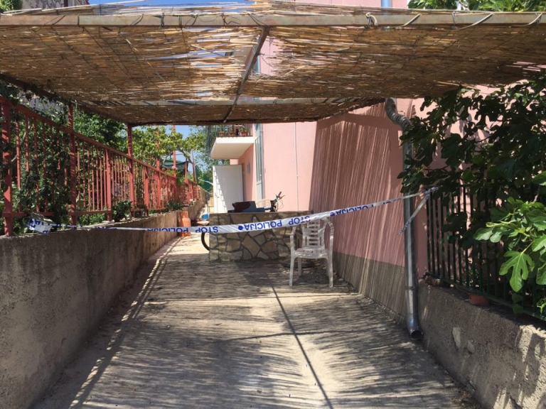 Zbog po život opasnih ozljeda od eksplozije plina 44-godišnjak iz Mandaline prebačen u KBC Split