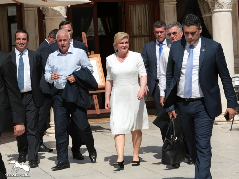 Predsjednica Kolinda Grabar Kitarović svoj ured sljedeći tjedan seli u Šibensko-kninsku županiju