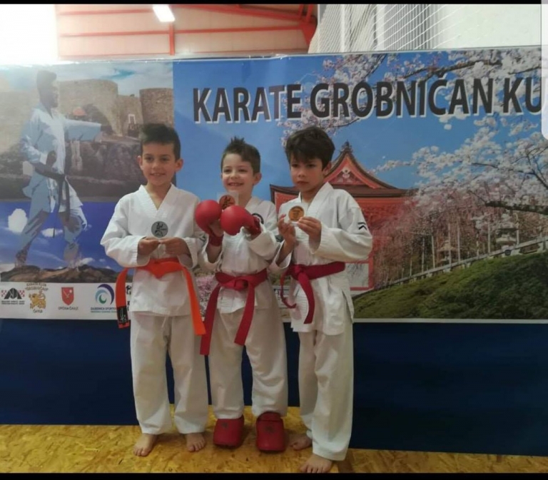 Član karate škole Tisno osvojio brončanu medalju na međunarodnom turniru