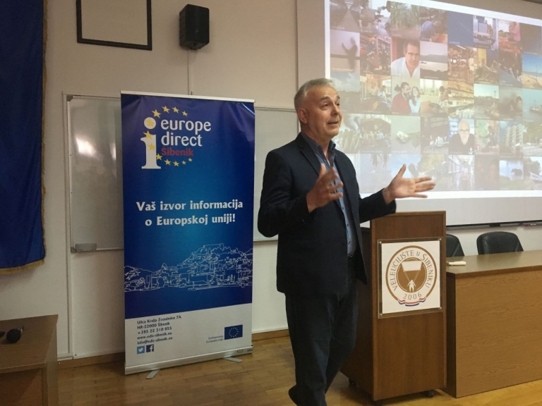 Europarlamentarac Jozo Radoš zainteresirao je studente šibenskog veleučilišta za nadolazeće Europske izbore