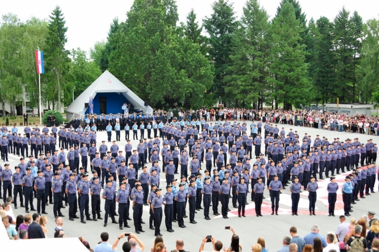 MUP traži novih 750 kandidata za policijsku školu