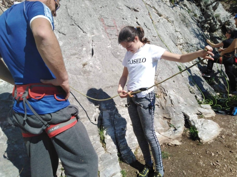 FOTO Mališani su uz SPK Mihovil postali pravi znalci za penjanje na stijenama