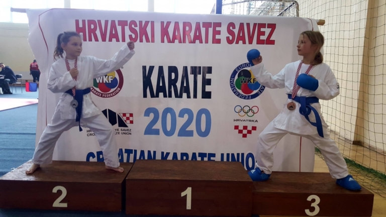 Ela Adžaga viceprvakinja države u karateu, uspjeh Okita upotpunila Tara Jukić osvajanjem bronce