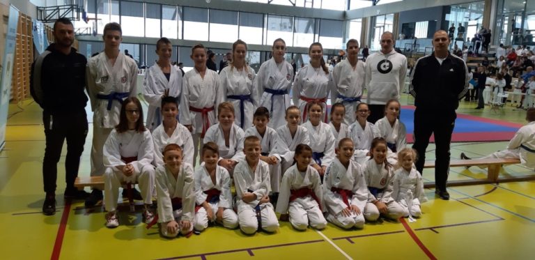 Odradili vrhunski posaoVIDEO KK Šibenik 1066 najuspješniji klub na karate turniru ‘Dalmacija Open 2019.’