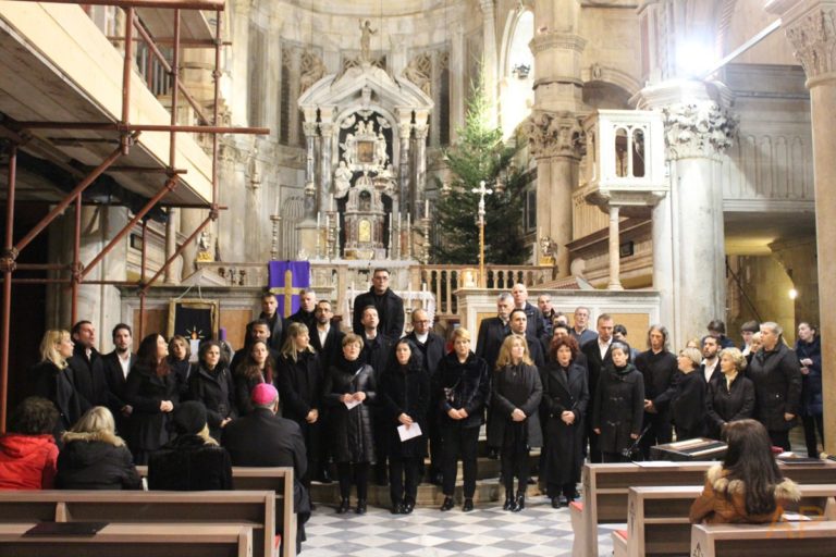 Stoljetna tradicijaFOTO U Katedrali obilježena Proslava koja se slavi još jedino u Šibeniku