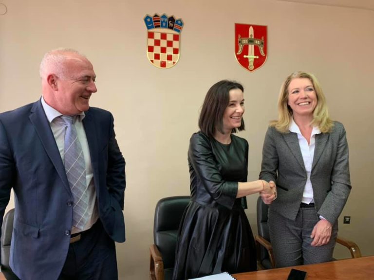 U planovima već 11 godinaMinistrica Vučković u Šibeniku podržala izgradnju Ribarske luke Peleš u Rogoznici
